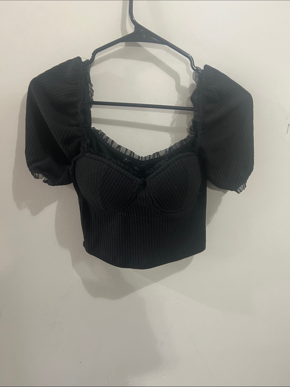 Haute Monde Black Ribbed Puff-Sleeve Sweetheart Bustier Crop Top